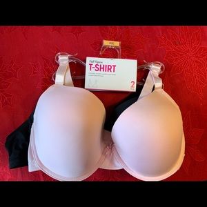 KMart Full Figure T-shirt Bra Set of 2 Kmart Brand Pink and Black Size 42C